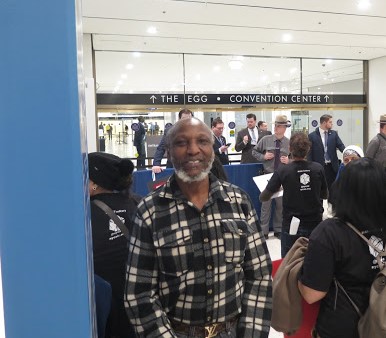 Curtis Griffin joins advocates in the Concourse in Albany. Photo: Katie Rose Quandt